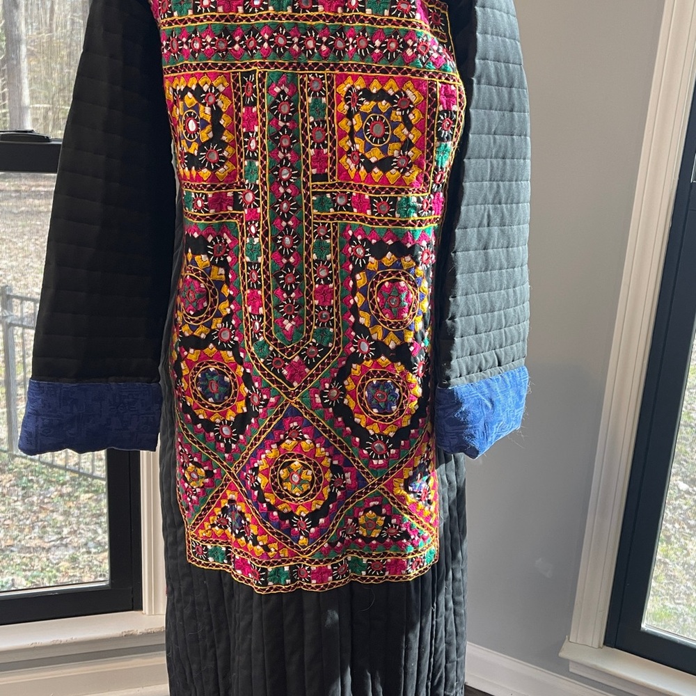 OS Boho Quilted Embroidered Coat - Picture 5 of 13
